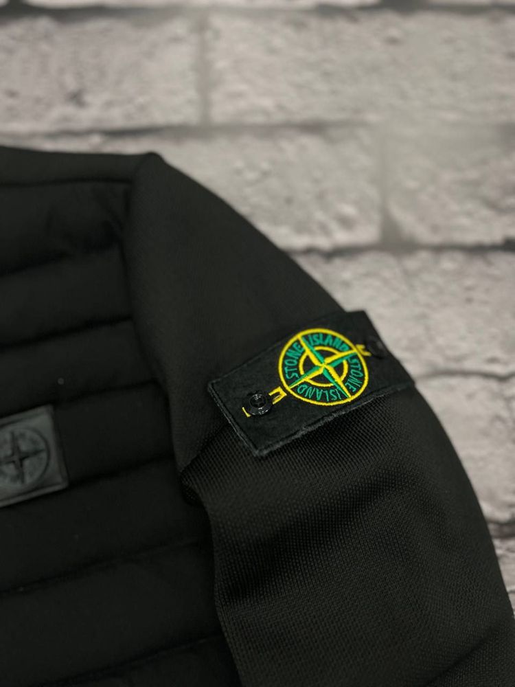 ШОУРУМ КИЕВ Мужская куртка Stone Island 2024 чорна демісезон весна