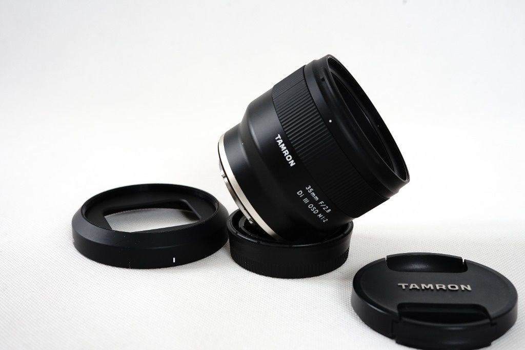 Tamron 35mm f/2.8 Di III OSD M1:2 Sony E FE NEX