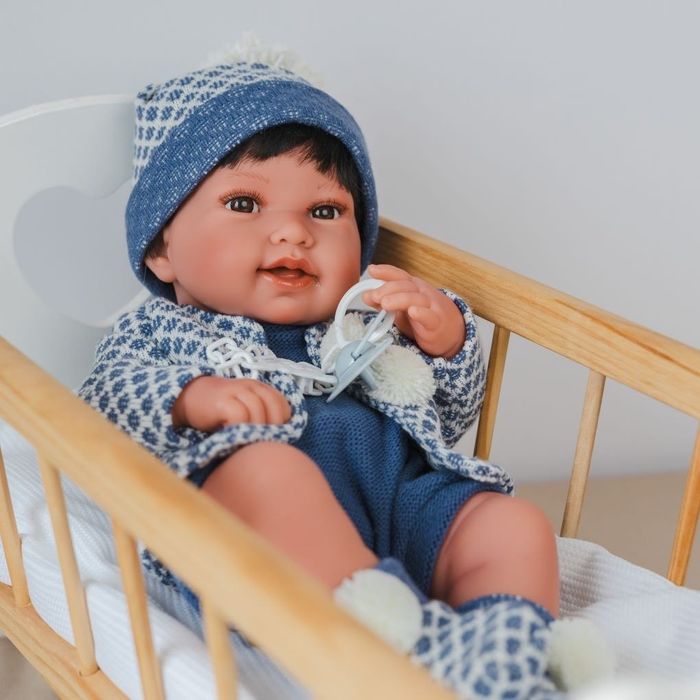 Lalka Pipo chłopiec z poduszką Antonio Juan 50035