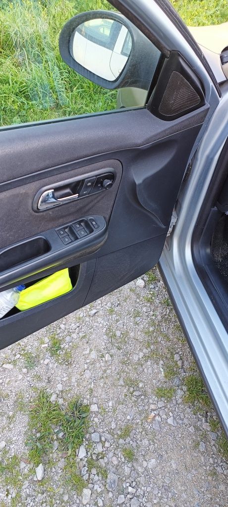 SEAT Ibiza sport 6L 1.4 100cv gasolina /troca