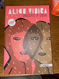 Livro "Chocolate à Chuva"