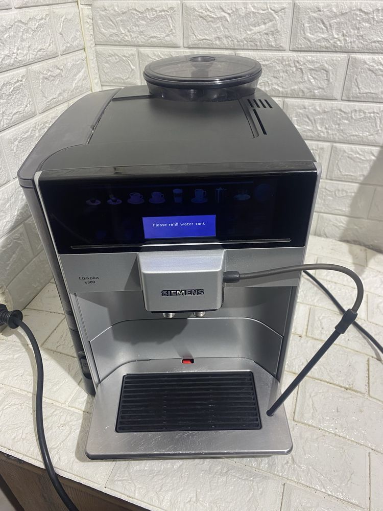 Кофемашина Siemens EQ 6 seria 300 cappucinno