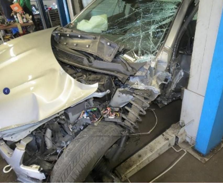 Авторазборка шрот разборка Ніссан Кашкай Nissan Qashqai 2.0 запчасти