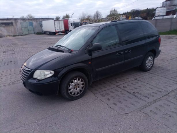 Chrysler Voyager 7 osobowy