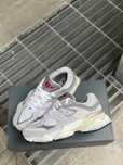 nowy/NewBalance9060U9060GRYSzary unisexTrampki r.40