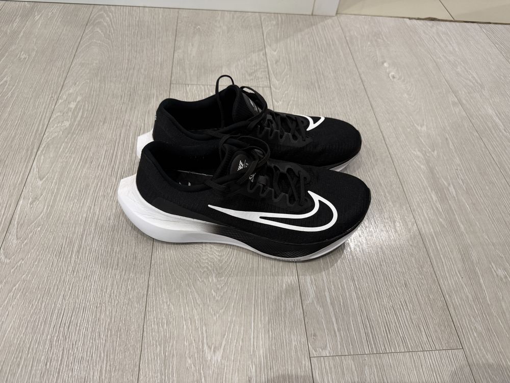 Nike zoom fly 5, 30.5 cm, 47 rozm.