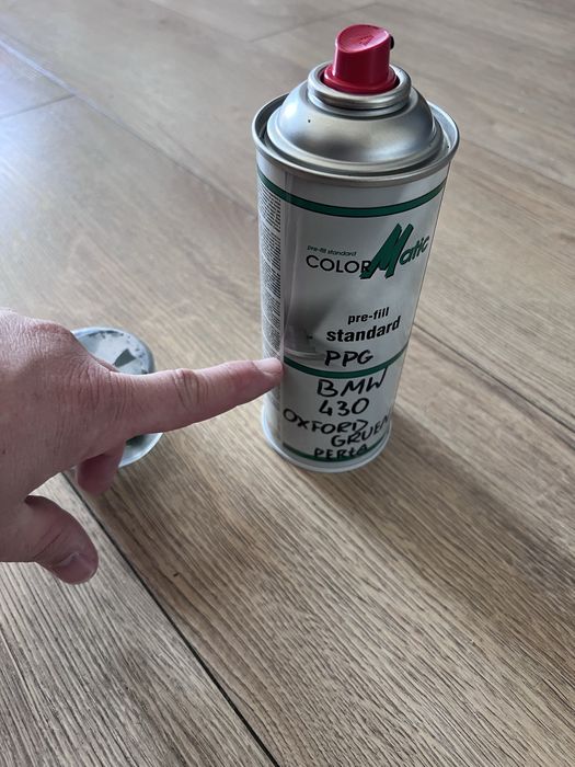 Sprzedam lakier w sprayu – OXFORDGRUEN 2 METALLIC (kod 430)