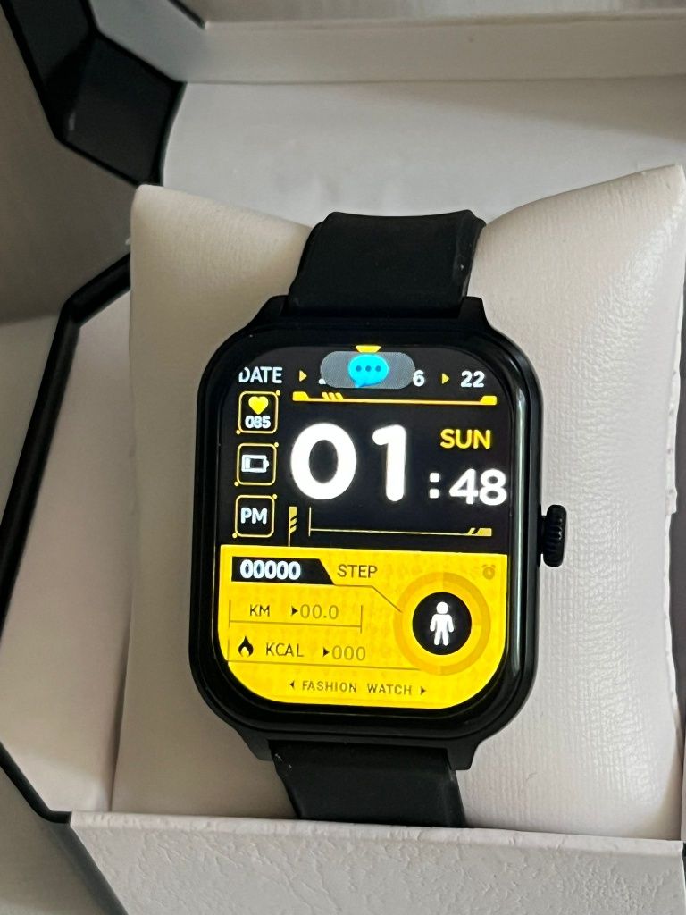 Smartwatch L16 – Duży wyświetlacz 2.01", funkcja połączeń