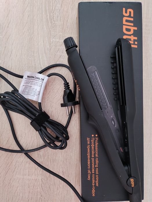 Професійна роликова плойка-гофре