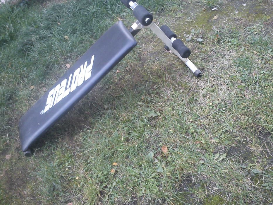 ławeczka skośna super stan szerokie oparcie moge podwieźć