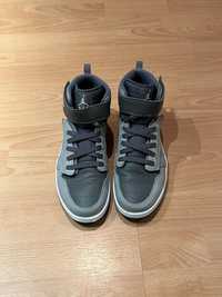 Despachar: Air Jordan 1 High FlyEase sneakers