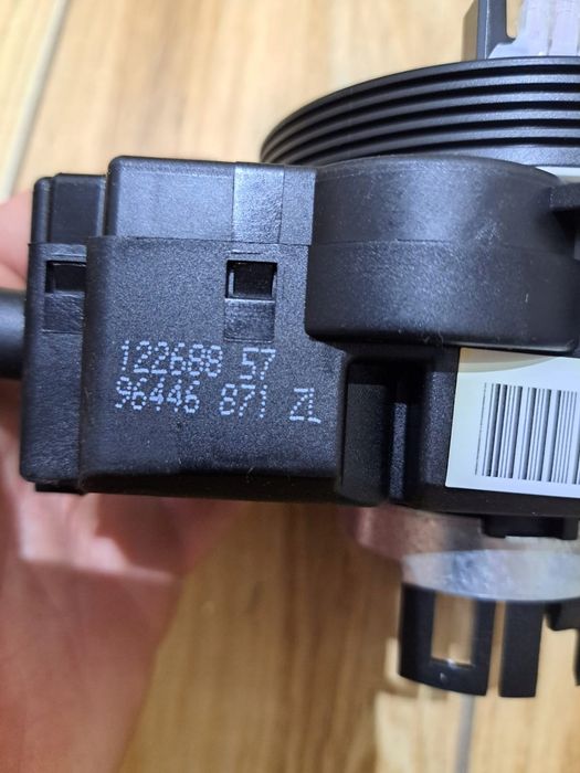 Przełącznik Zespolony Świateł Wycieraczek Citroen Xsara Picasso C4…