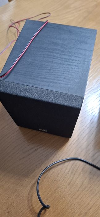 JVC wieża z dwoma głośnikami