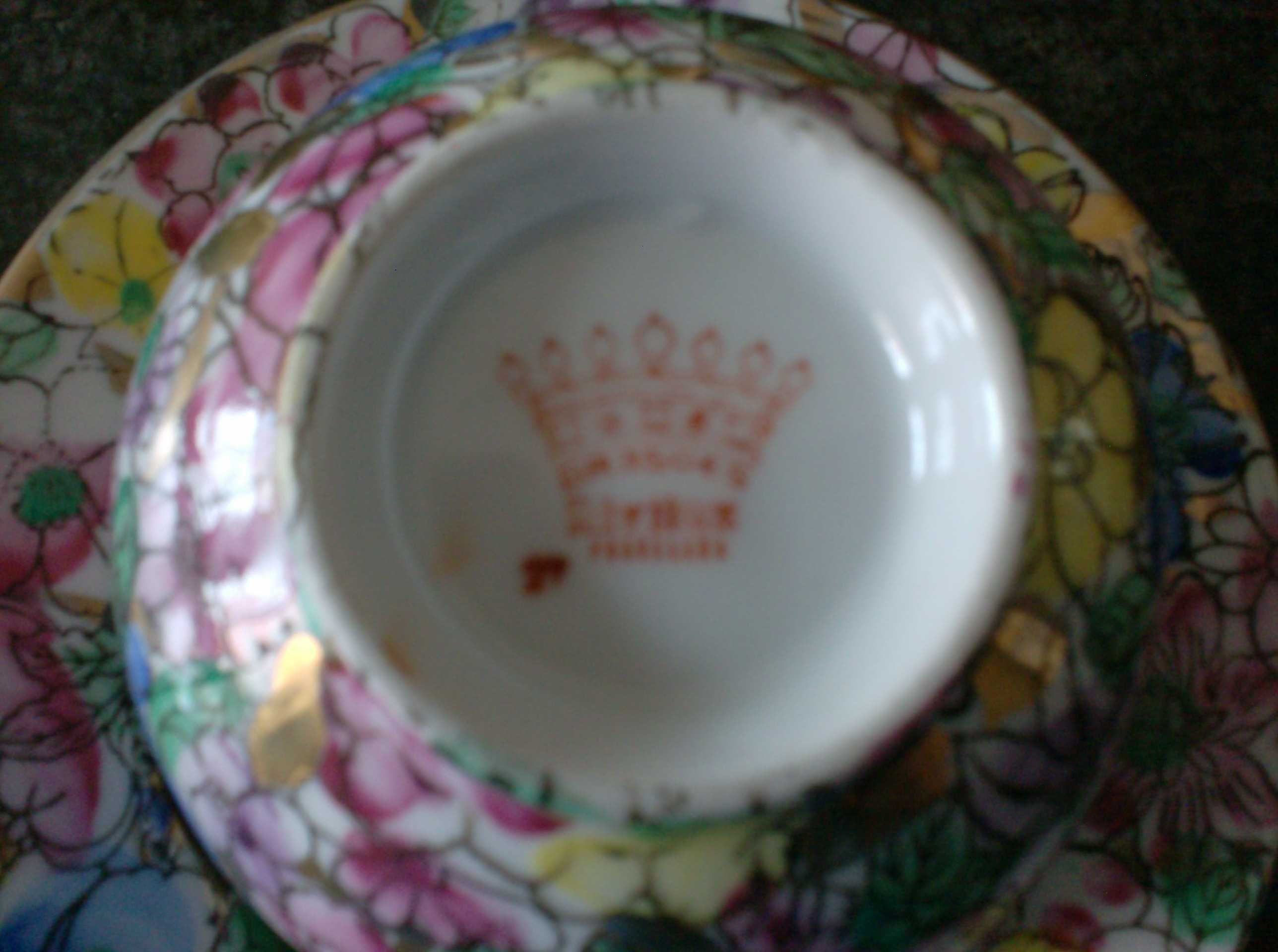 Porcelana Rivitex Brasões, pintura chinesa, anos 60