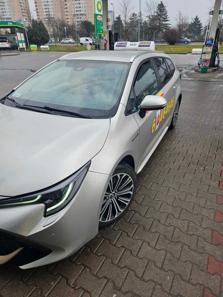 Wynajem aut  TAXI !Toyota Auris,Corolla,hybryda gaz .Uber,bolt,freenow