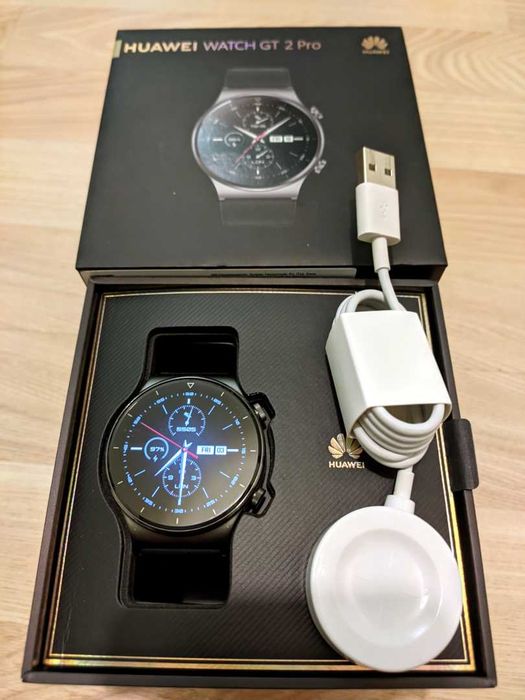 Huawei Watch GT 2 Pro Sport w idealnym stanie, na gwarancji