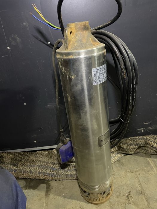 Pompa głębinowa OMNITECH 2200W 230V z pływakiem Omnigena