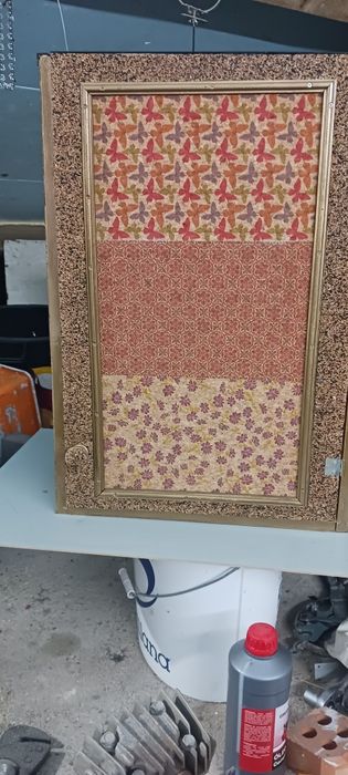 Movel forrado a cortiça