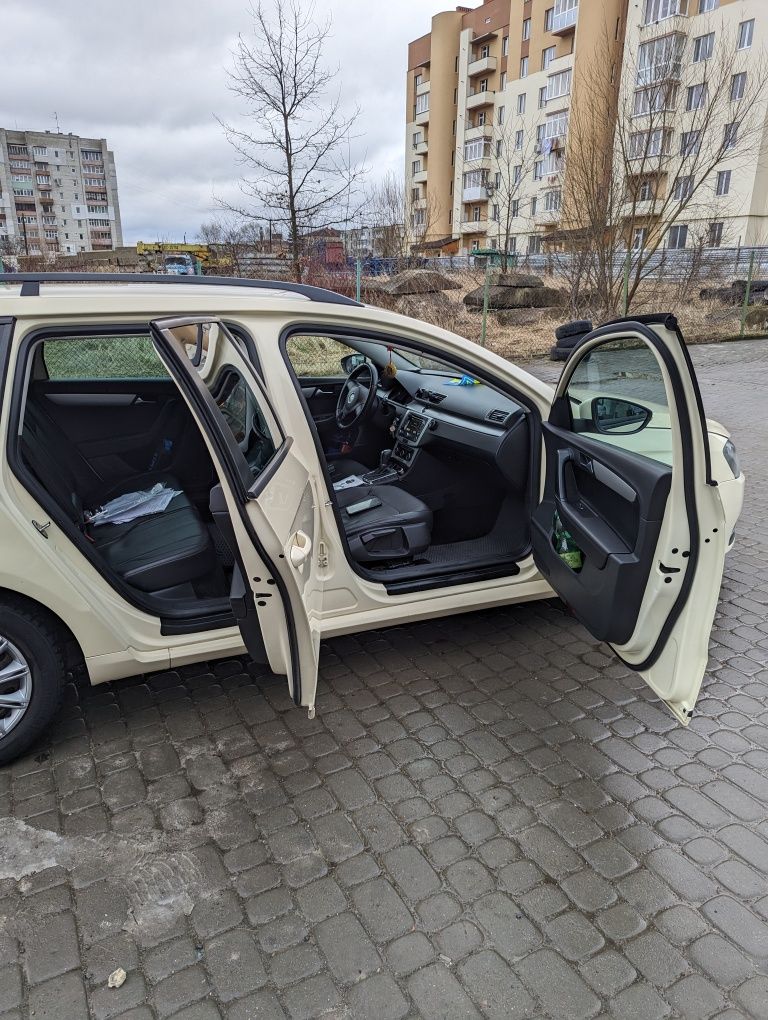 Народний автомобіль Passat  b 7