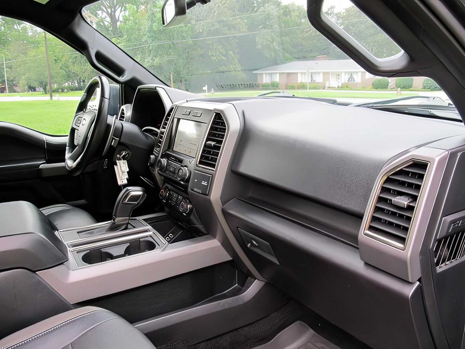 Ford F-150      2018