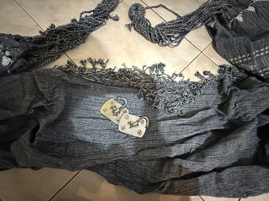 Rede casal com suporte para parede