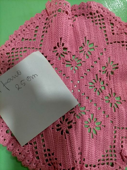 Panos de crochê feitos à mão