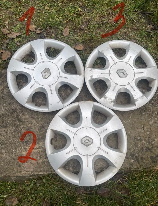 Оригинальные колпаки R16 Renault Trafic поштучно