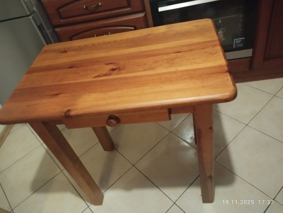 Stół kuchenny mały