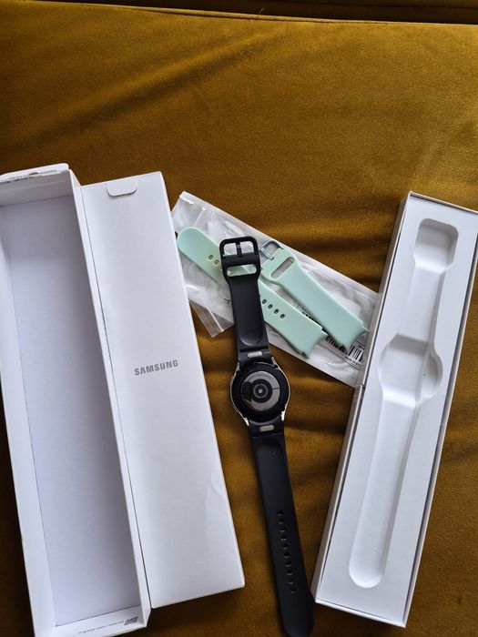 Samsung Galaxy watch 4 40mm smartwatch zegarek prezent święta Mikołaj