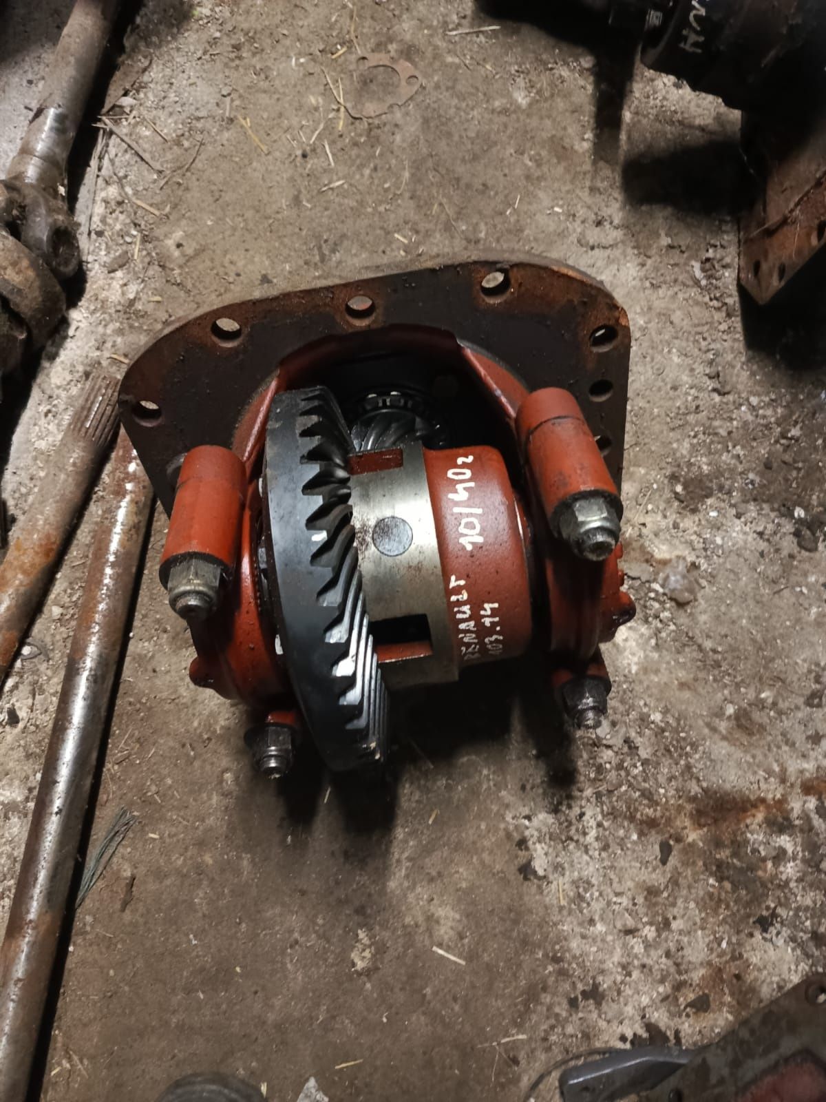 Przedni Atak 10x40 / Renault 103.14 , 106.14 itp