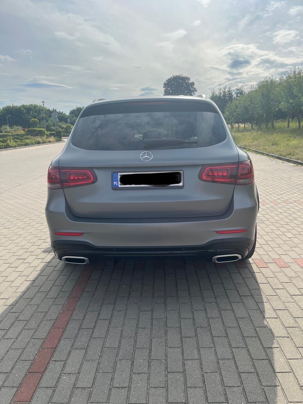 Mercedes-Benz GLC Mercedes - Benz GLC 400 D, linia AMG