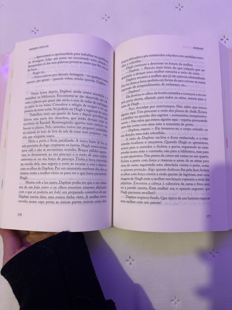 Livro: bárbaro (como novo)