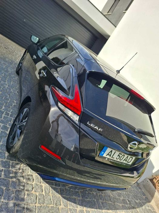 Nissan Leaf 40 kWh – Excelente Estado | Mai2018 | 106.000km | 10.000€