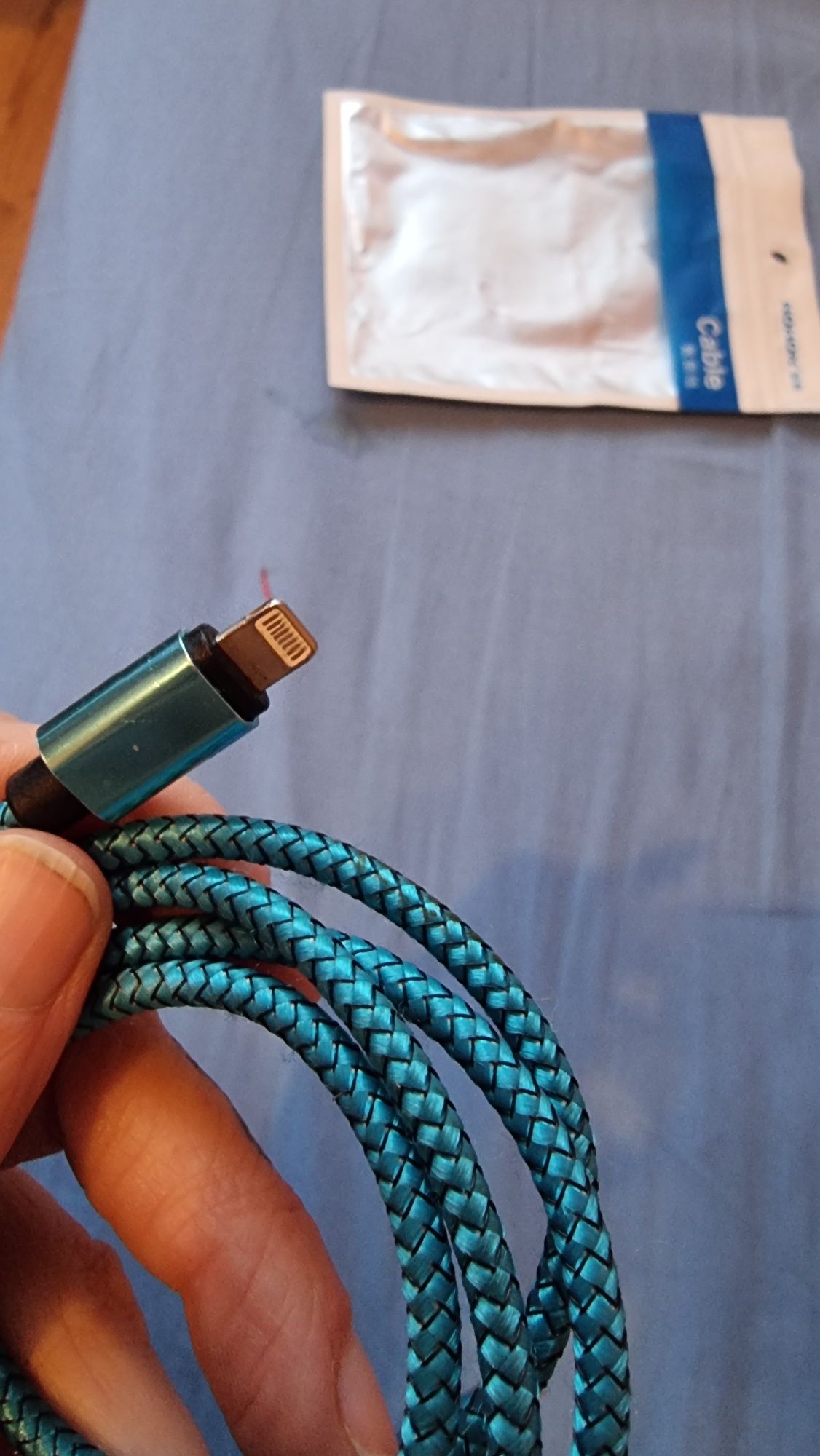 Kabel do iphona 2m