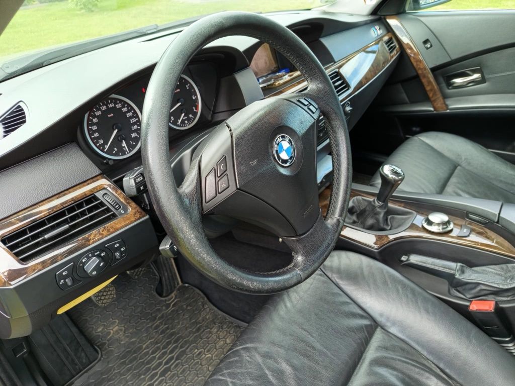 Samochód BMW bardzo zadbany