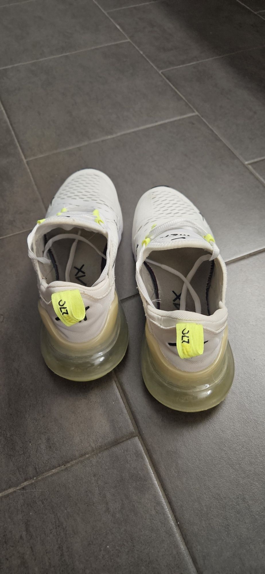 Buty Nike air max 270 r38