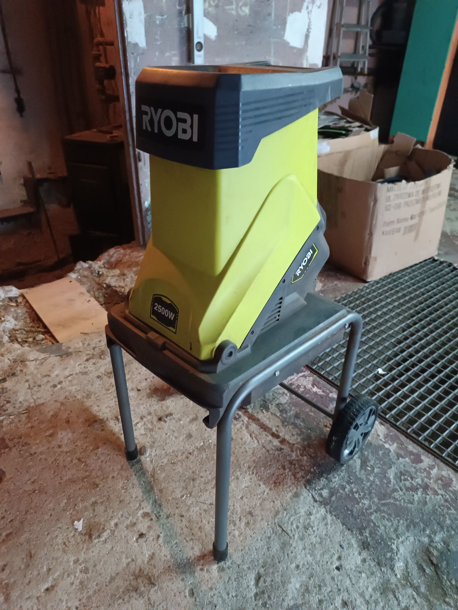 Sprzedam rozdrabniacz Ryobi