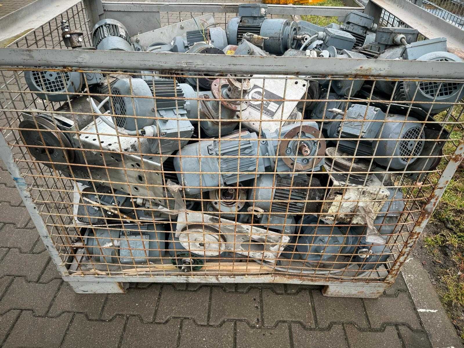 Silnik elektryczny z reduktorem SEW EURODRIVE silniki przemysłowe