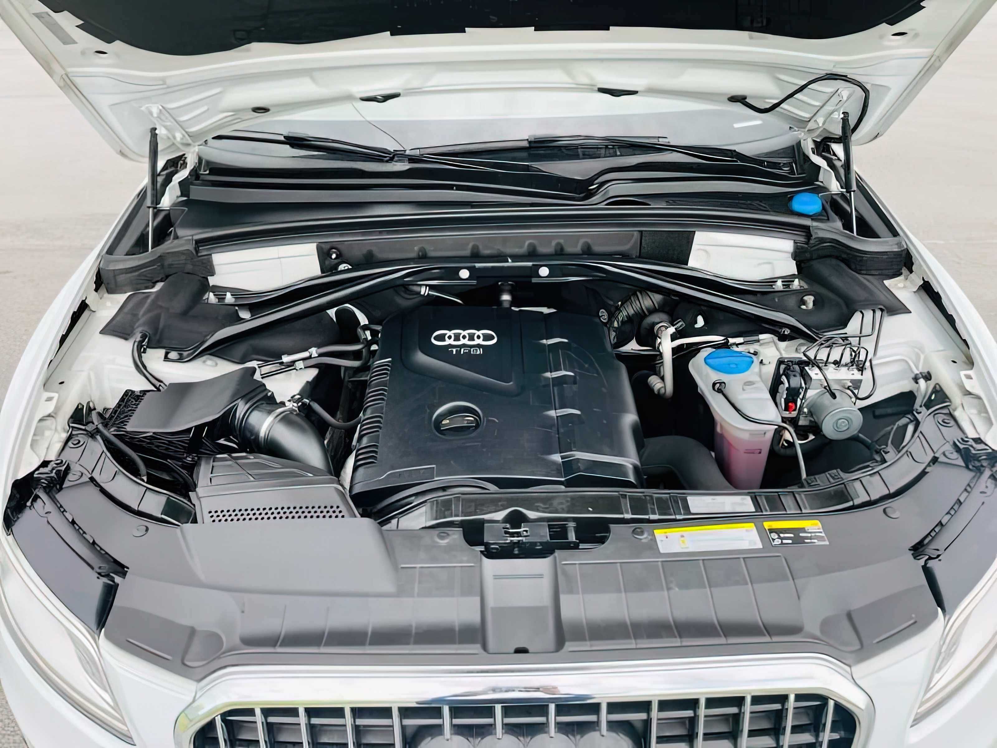 2016 Audi Q5 2.0T quattro Premium Plus