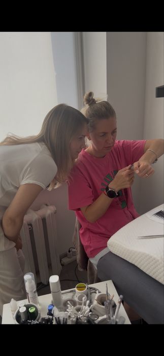 Курси з нарощення вій