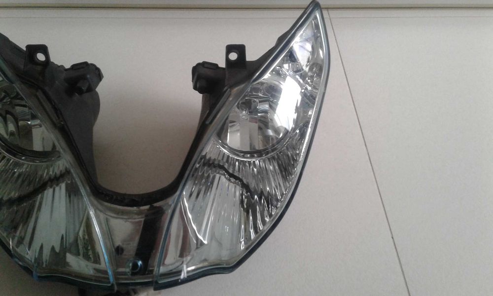 Piaggio MP3 LAMPA