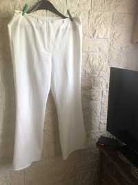 Białe spodnie r. 44
