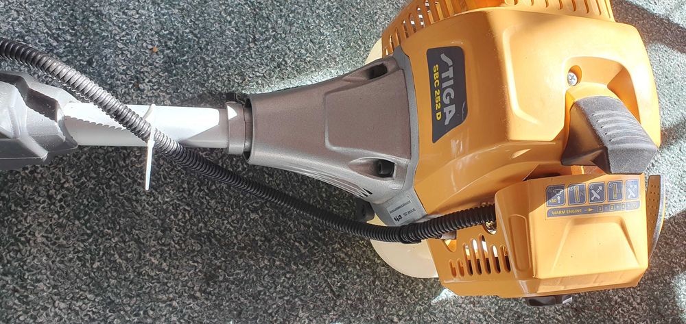 Kosa SBC 252 D STIGA Spalinowa