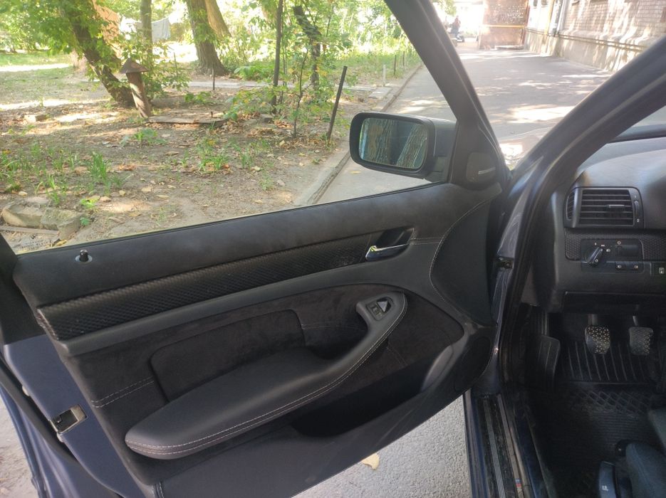 Продам BMW E46 318i 2.0 газ/бензин МКПП