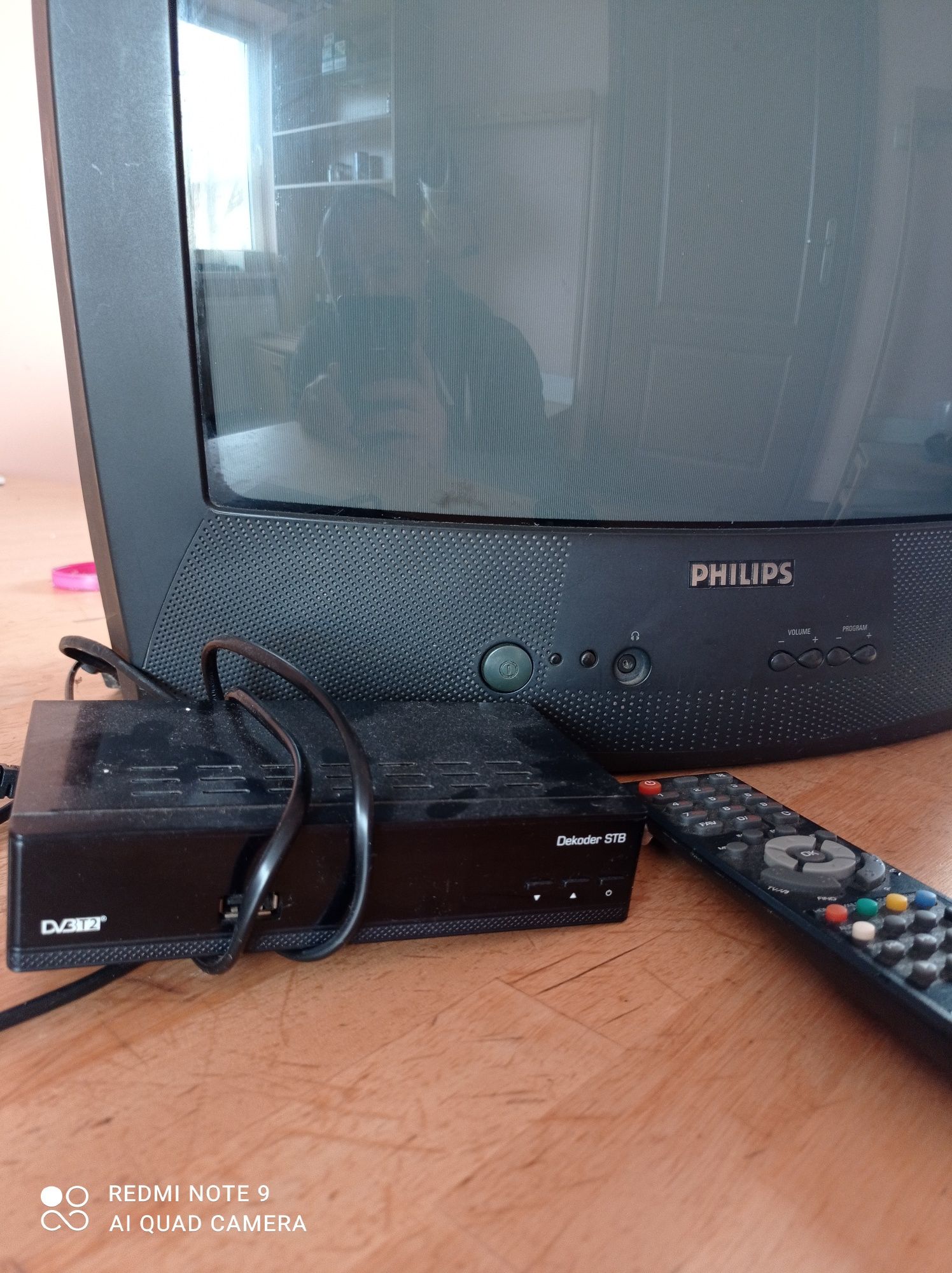 Telewizor teleskopowy,