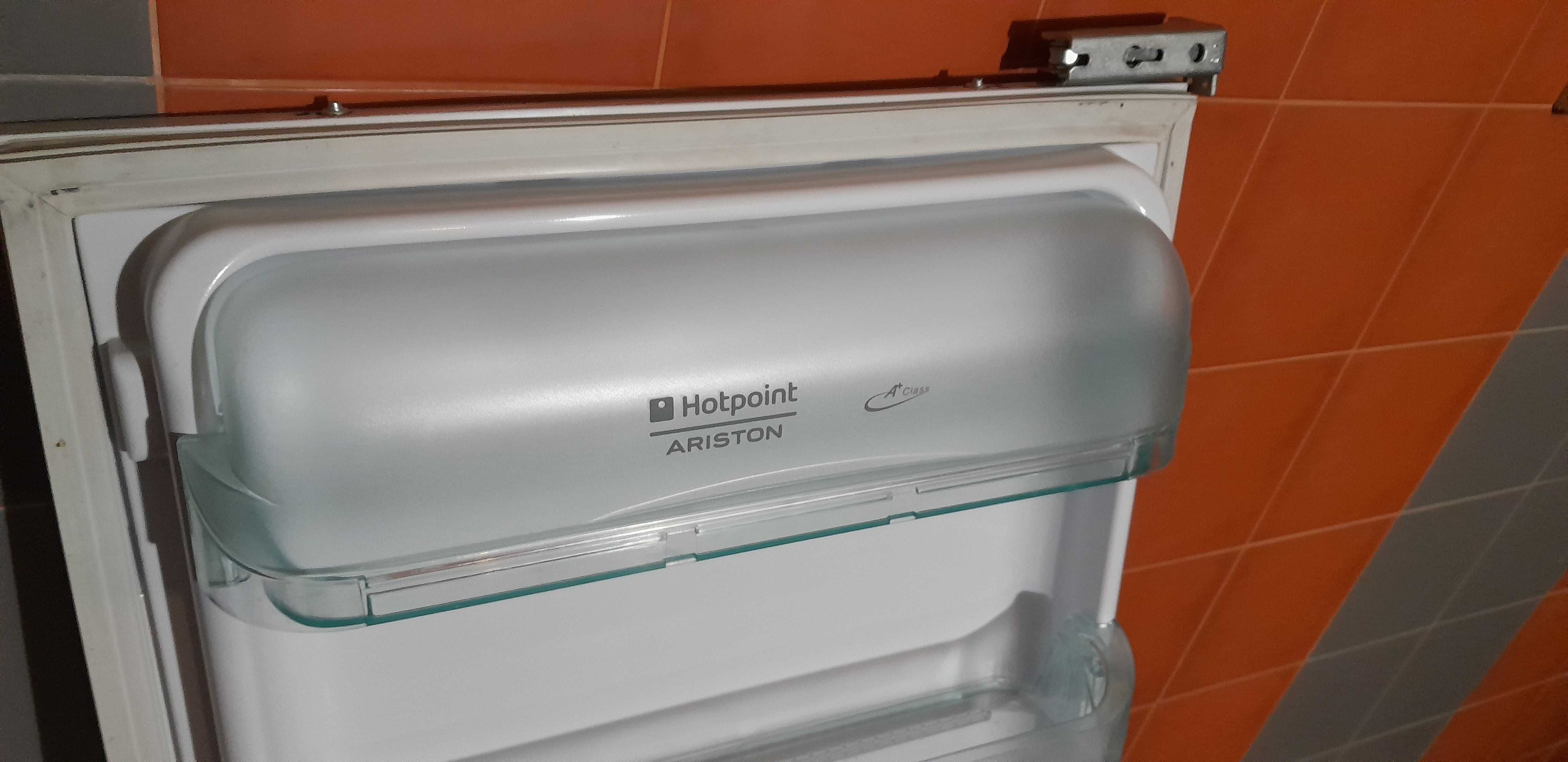 Balkonik lodówki Hotpoint ARISTON