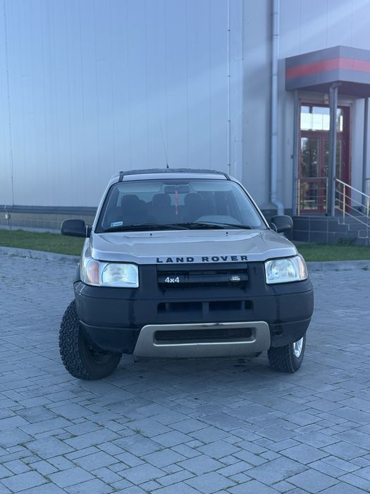 Land Rover Freleender