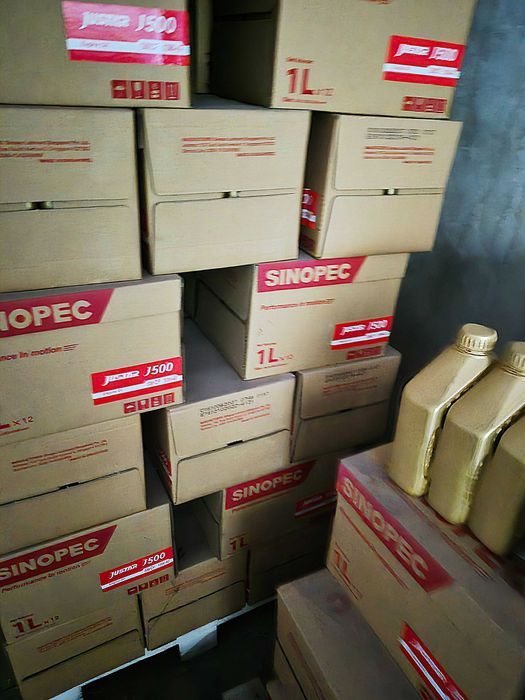 Моторна олива 10W40 Sinopec (Сингапур)