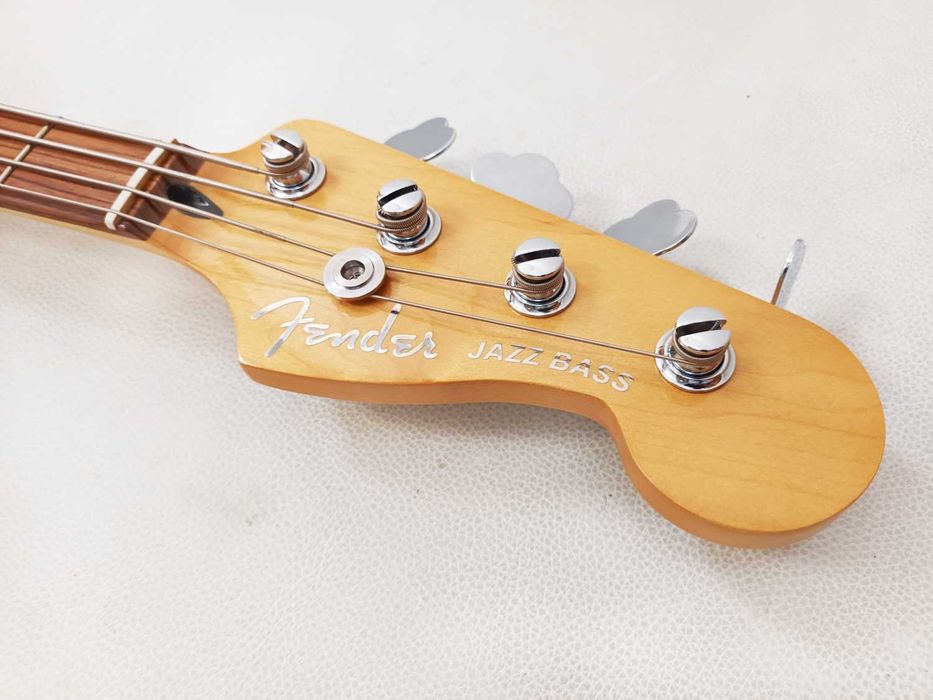 Fender Player Plus Jazz Bass - Novo