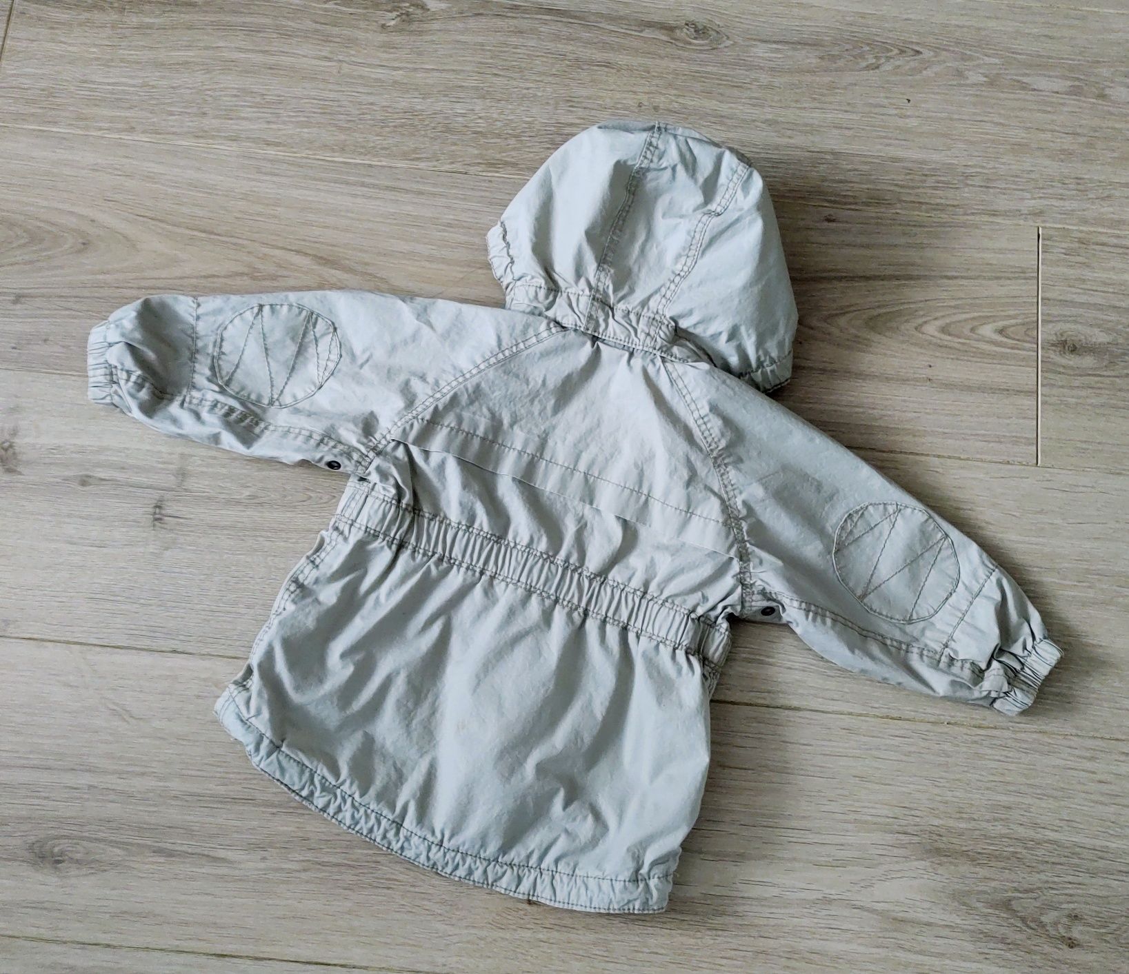 Wiosenna beżowa kurtka niemowlęca z kapturem, H&M, roz.80